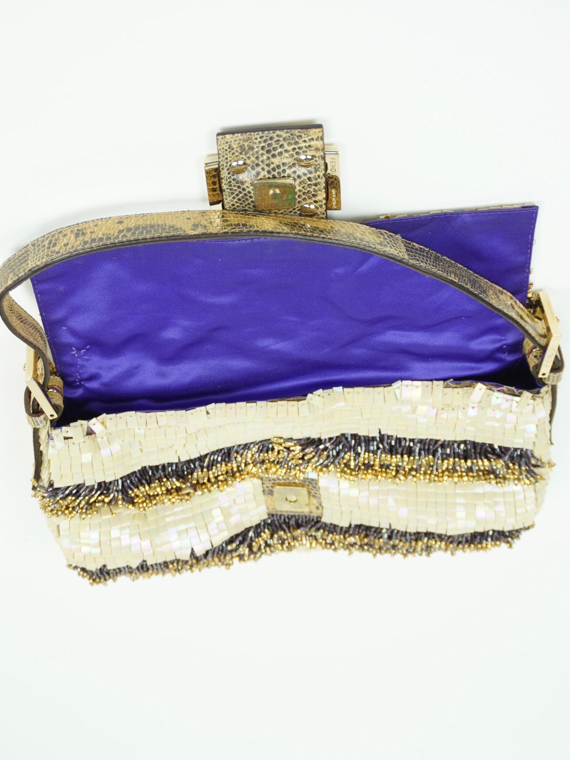 FENDI MOTHER OF PEARL BEADED BAGUETTE WITH LIZARD TRIM - Image 10
