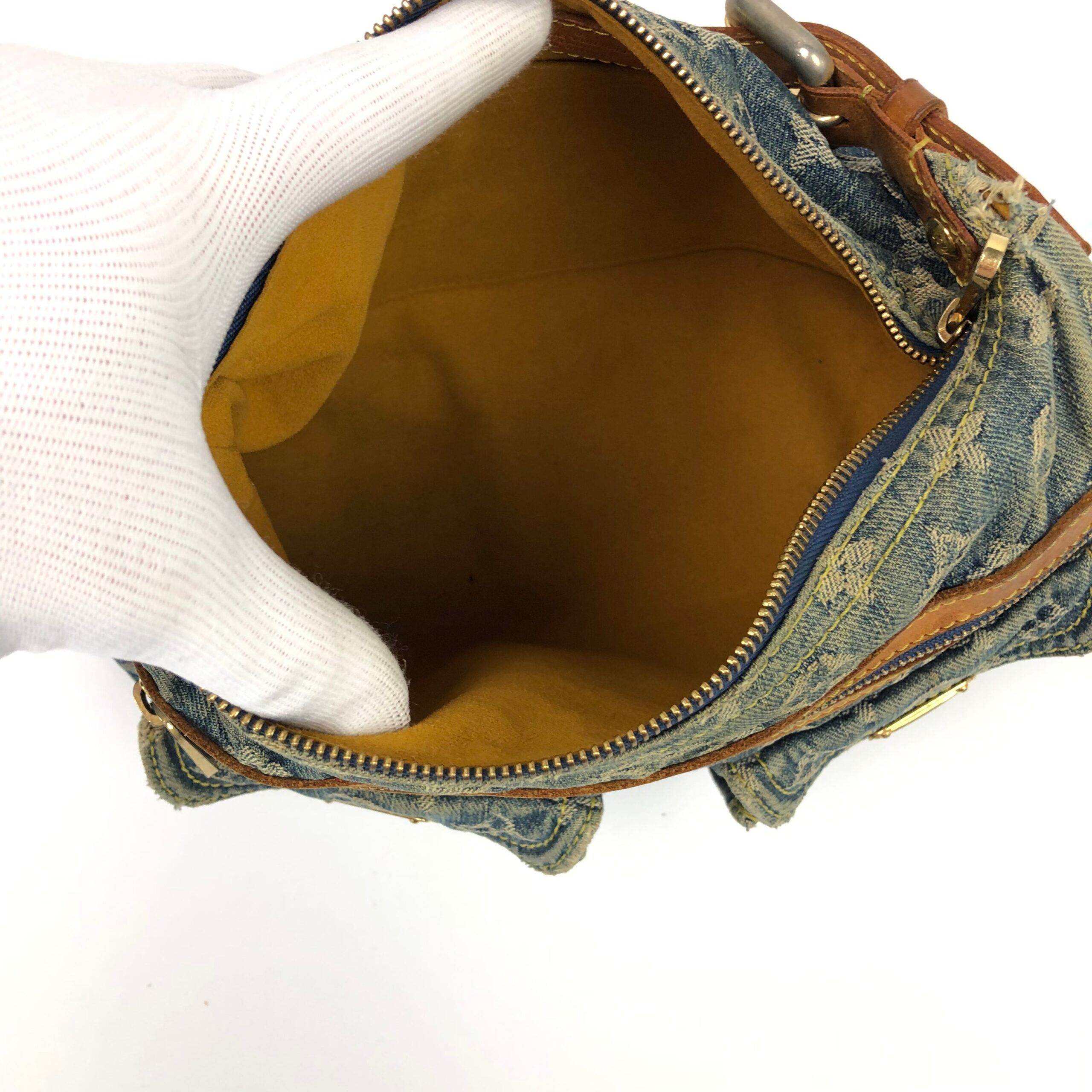 LOUIS VUITTON BAGGY PM DENIM SHOULDER BAG - Image 15
