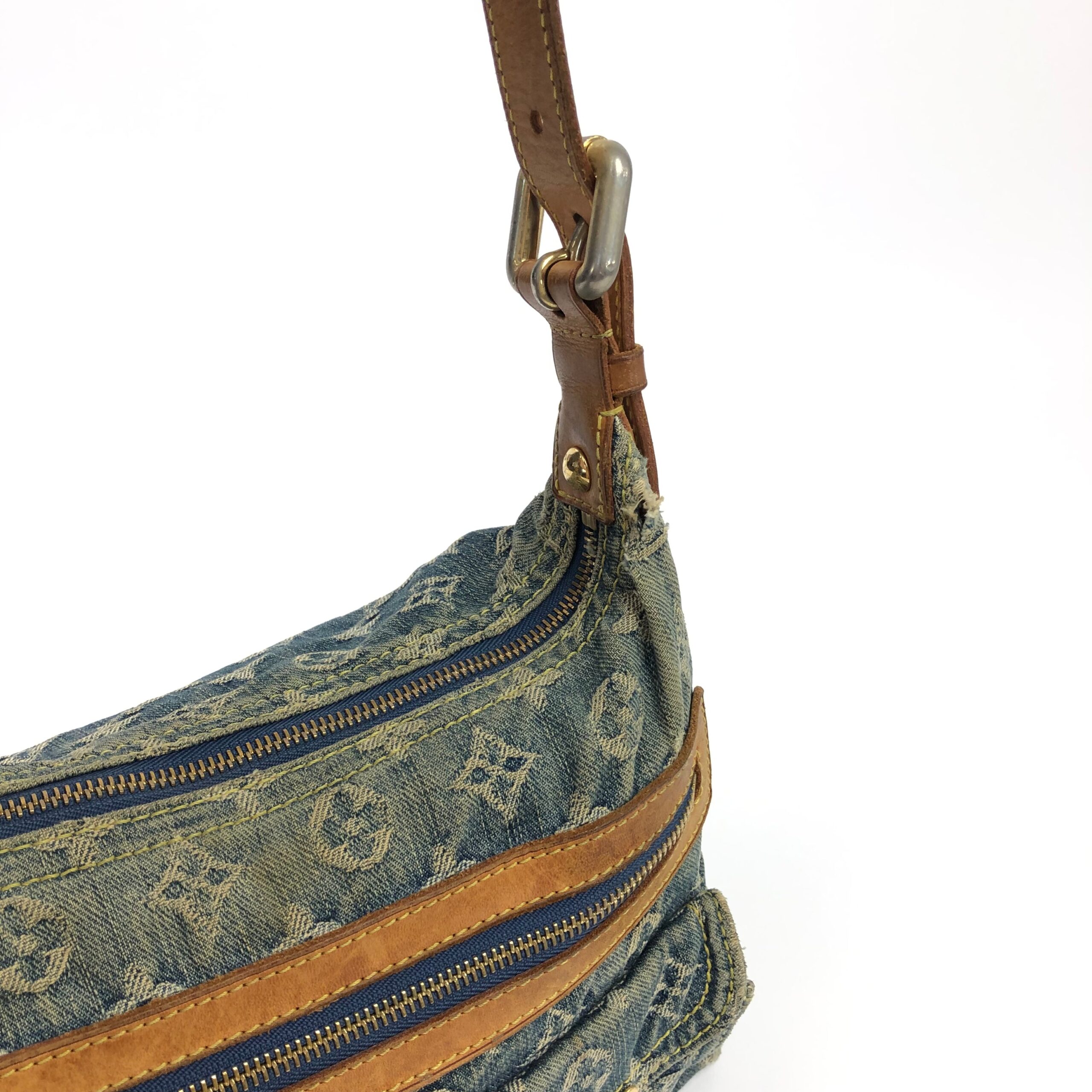 LOUIS VUITTON BAGGY PM DENIM SHOULDER BAG - Image 14