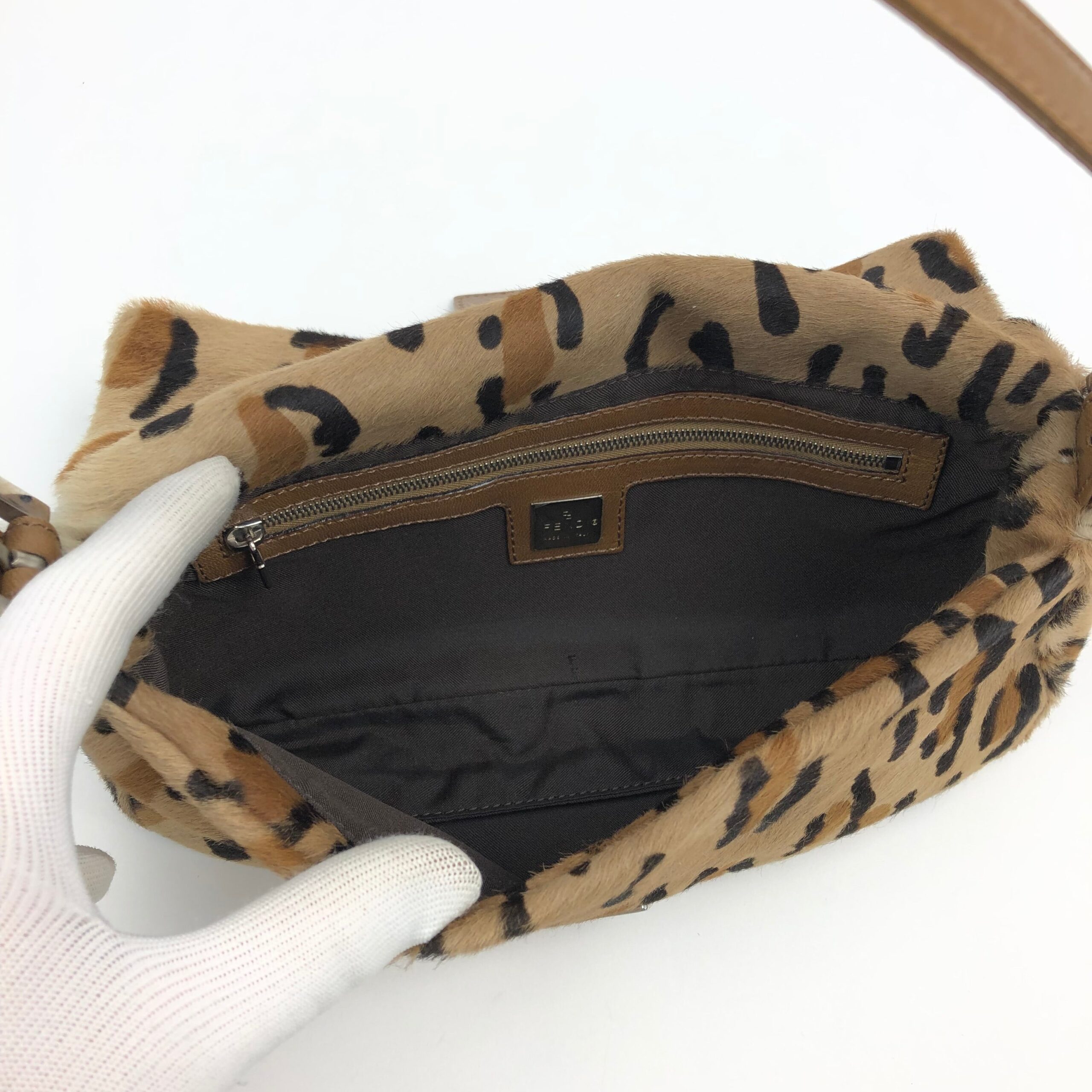 FENDI LEOPARD CALF HAIR BAGUETTE SHOULDER BAG - Image 8