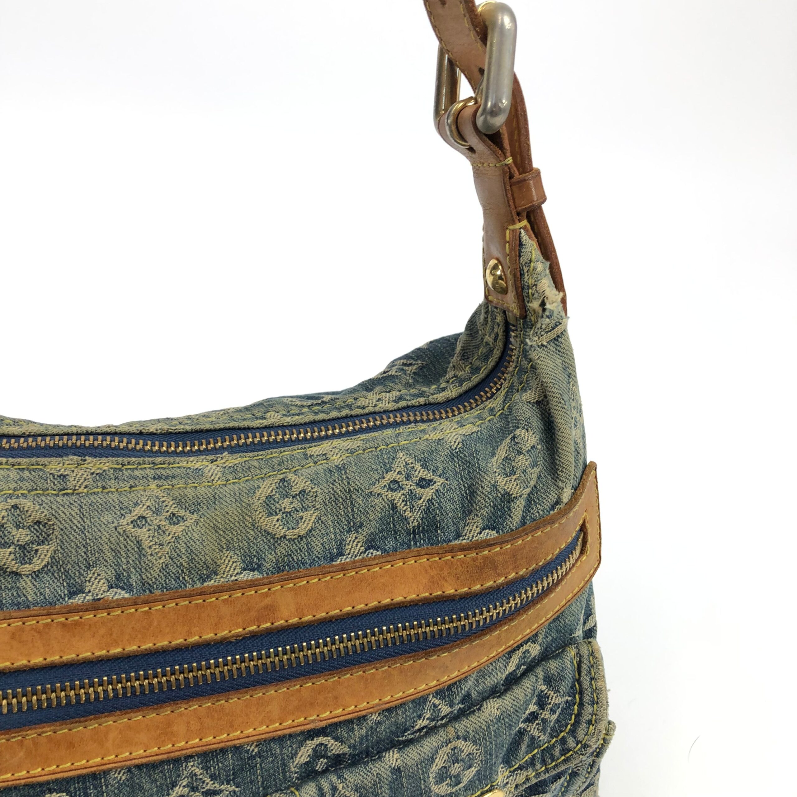LOUIS VUITTON BAGGY PM DENIM SHOULDER BAG - Image 13