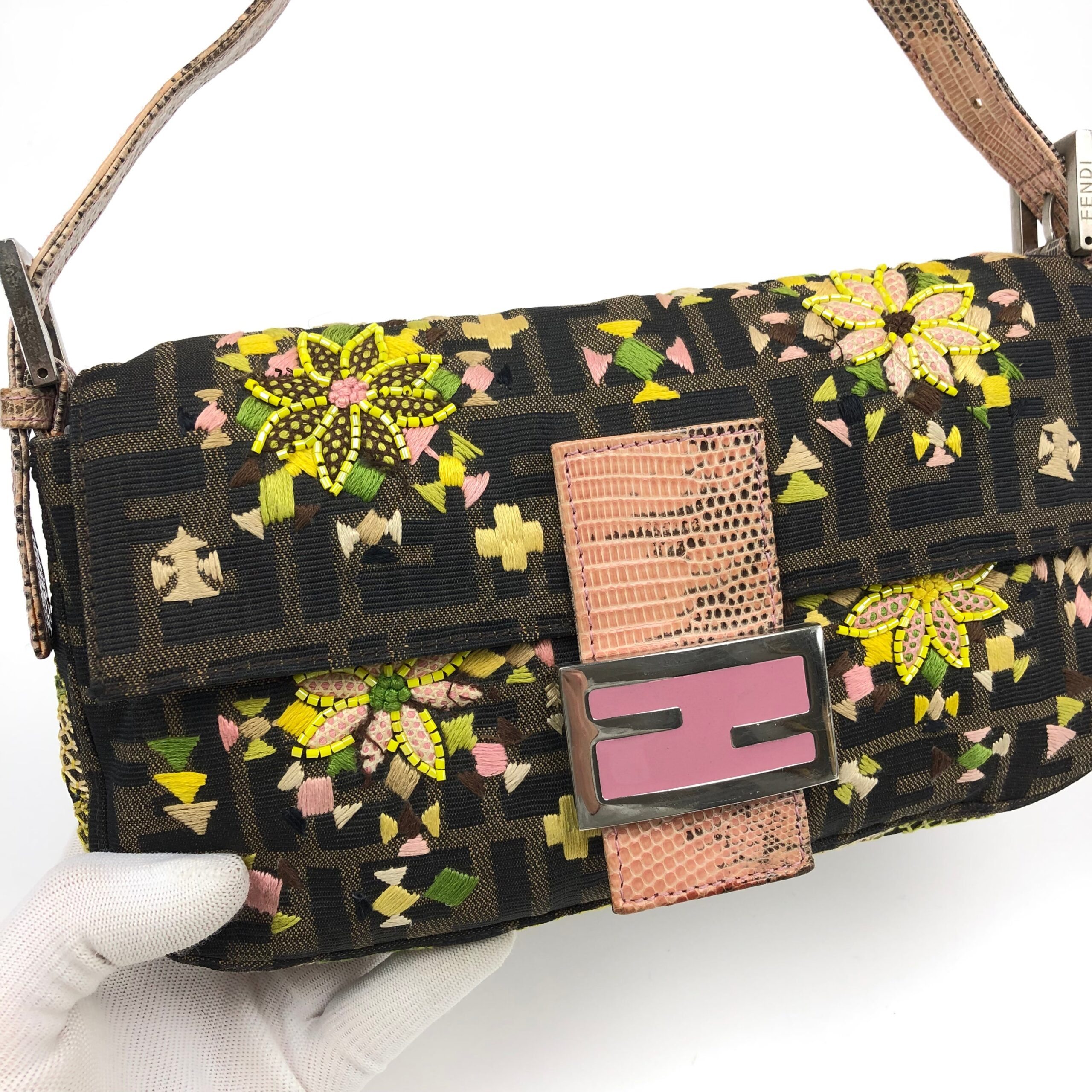 FENDI ZUCCA BEADED BAGUETTE BAG WITH EXOTIC LIZARD DETAILING - Image 6