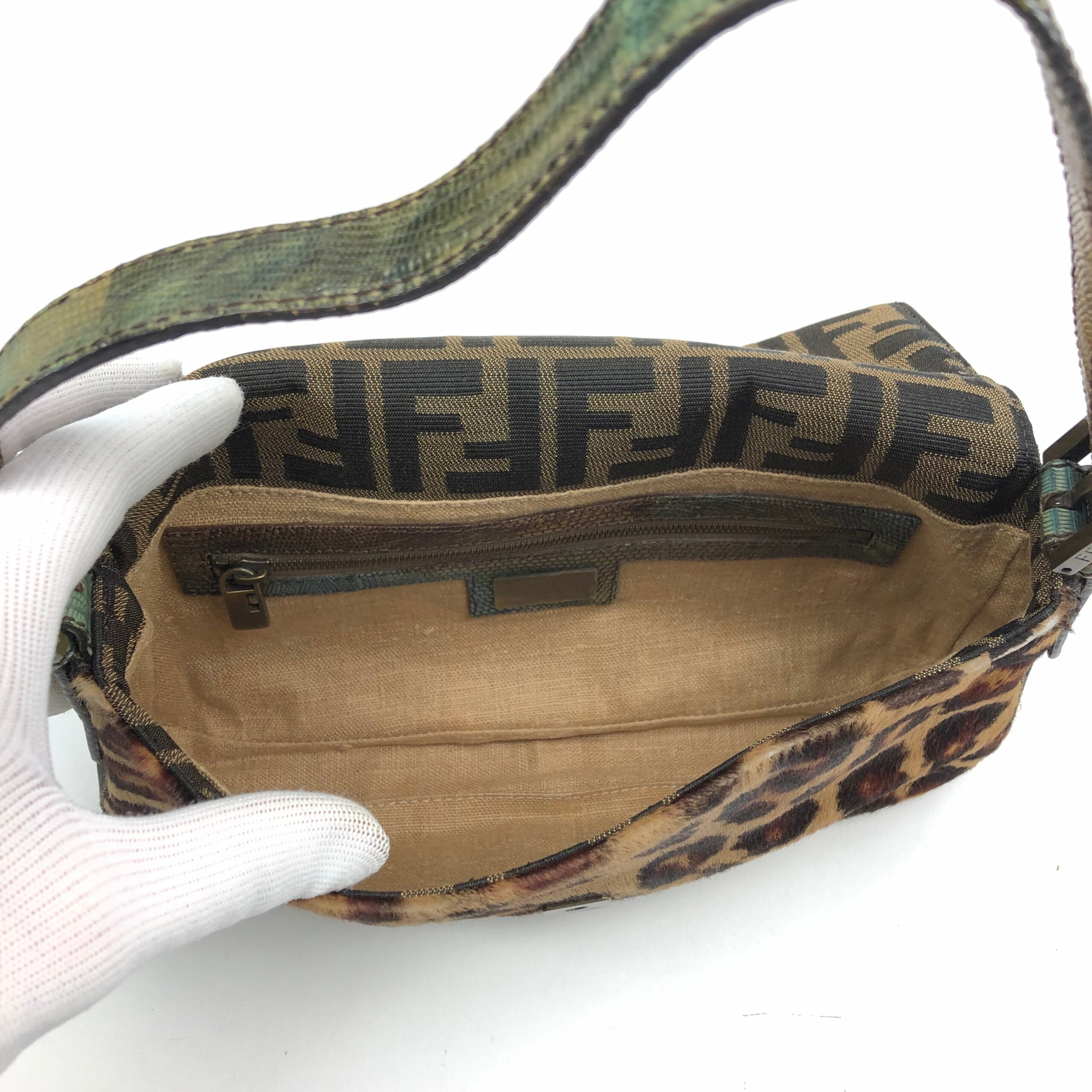 FENDI LEOPARD PONY HAIR ZUCCA BAGUETTE BAG - Image 9
