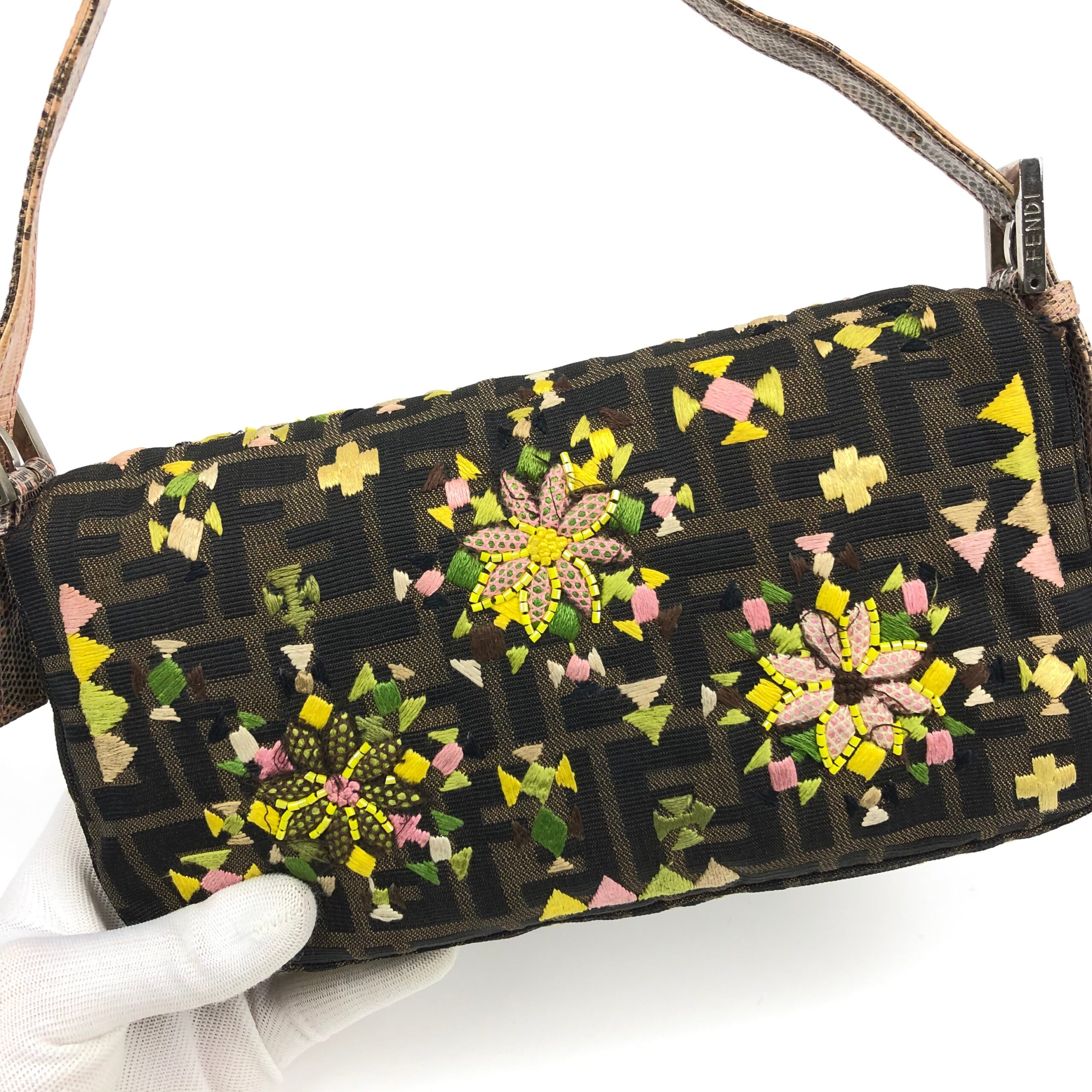 FENDI ZUCCA BEADED BAGUETTE BAG WITH EXOTIC LIZARD DETAILING - Image 8